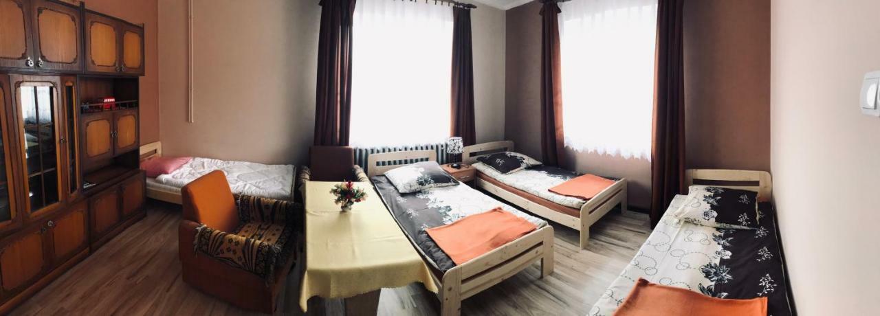 Pokoje Goscinne Ujsoły Exterior foto